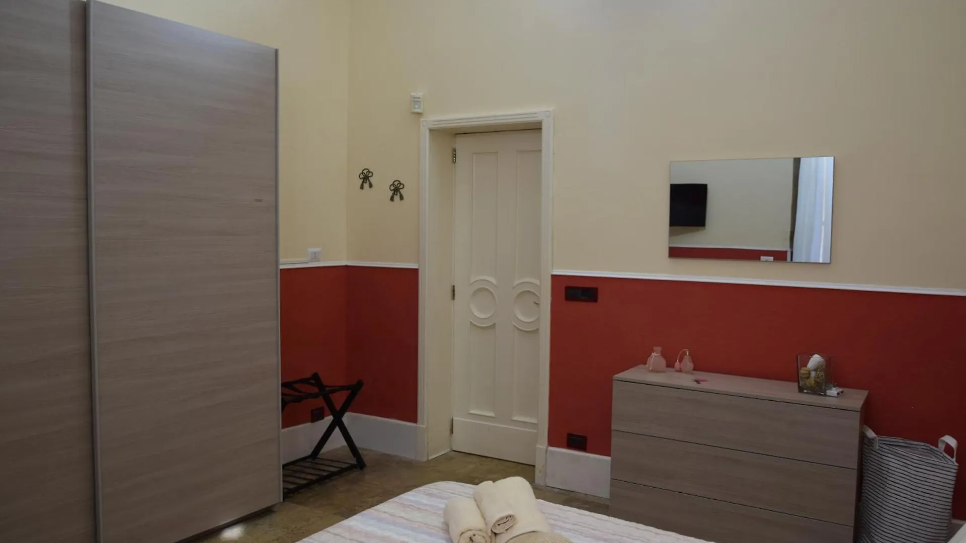 شقة Sabotino Rooms كاتانيا