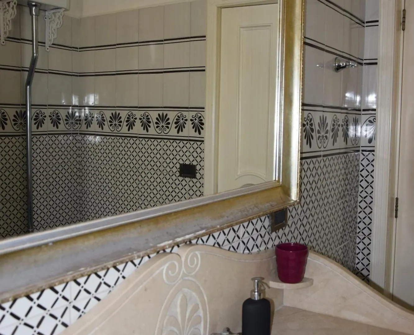 Sabotino Rooms كاتانيا