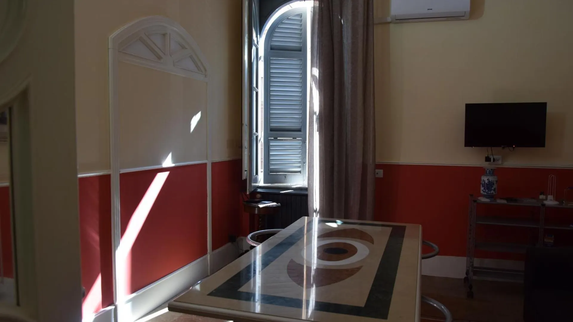 Sabotino Rooms كاتانيا شقة